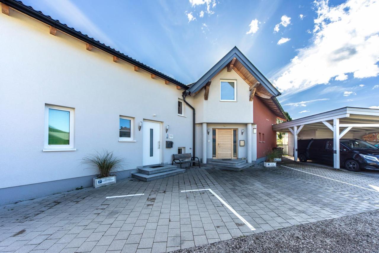 Lindpointner Apartment *