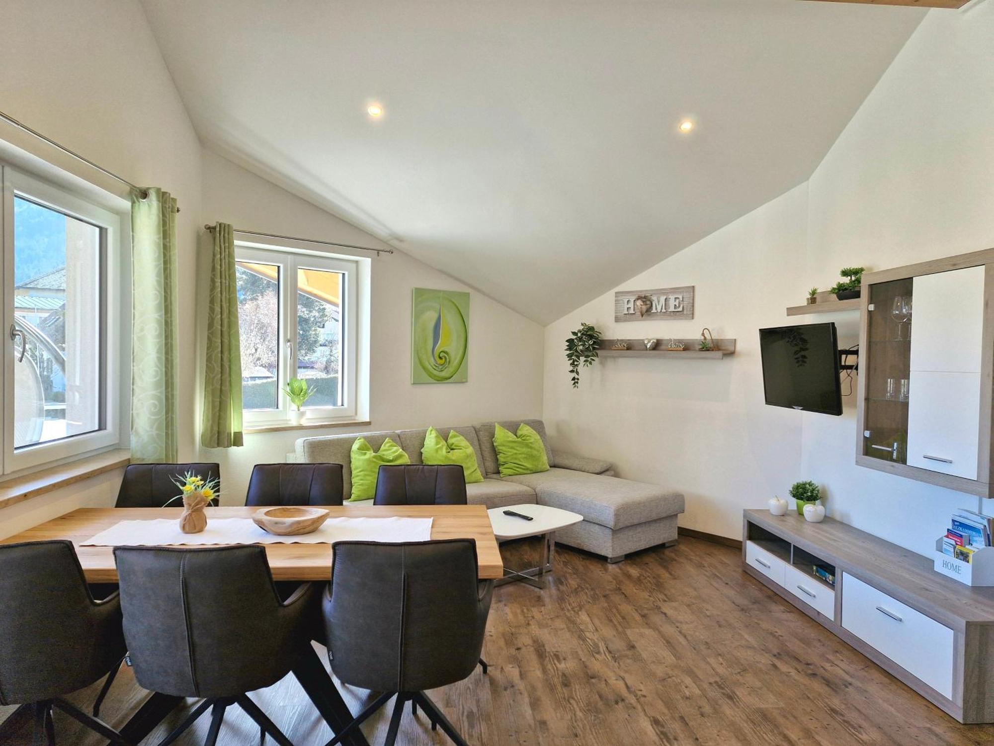 Lindpointner Apartment *